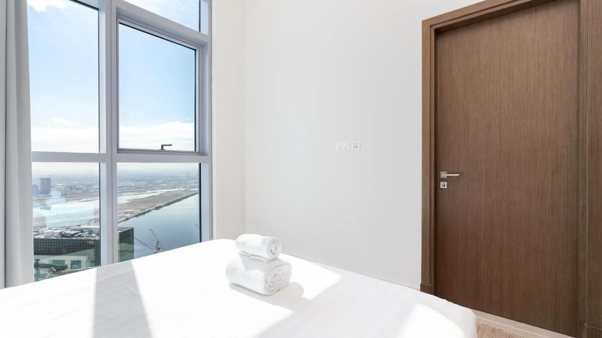 Spacious & Amazing 3 Bedroom Penthouse Burj Khalifa View Dubai 0*,  United Arab Emirates