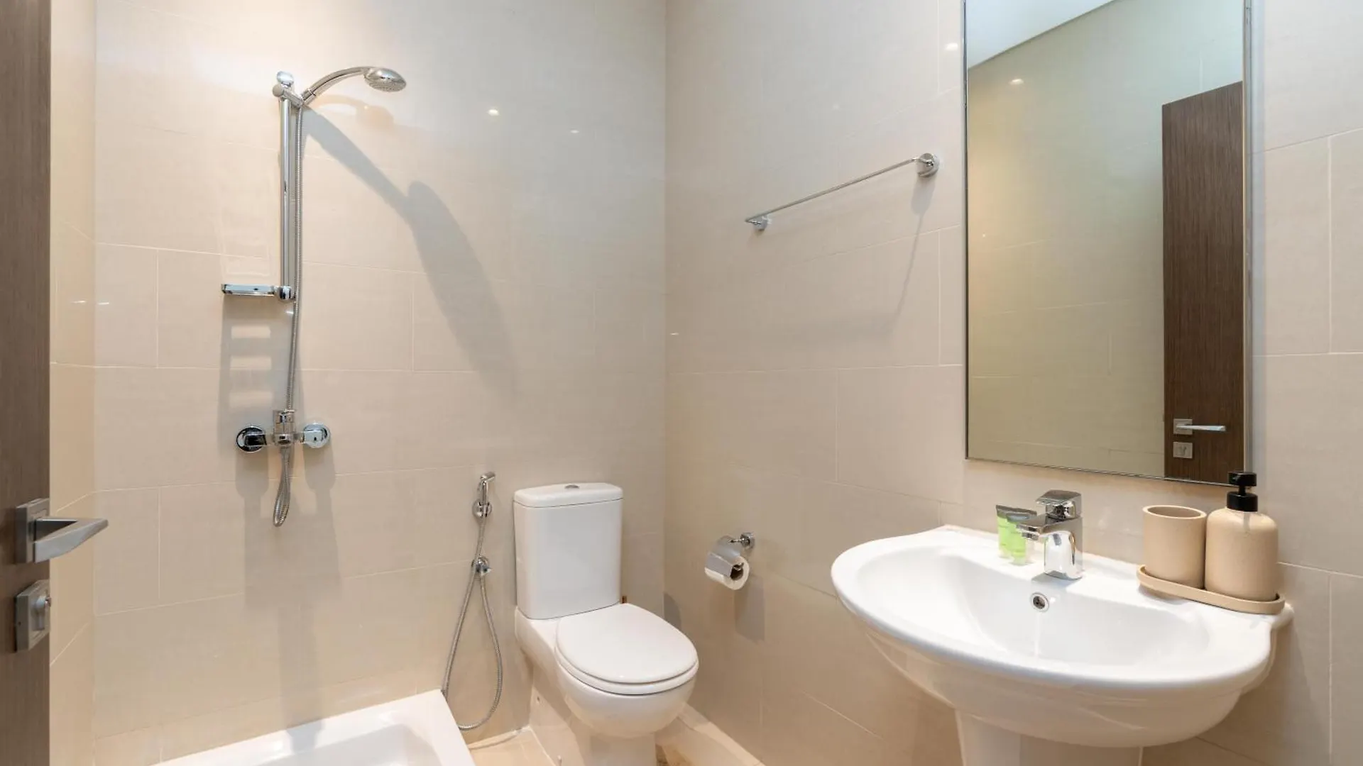 Spacious & Amazing 3 Bedroom Penthouse Burj Khalifa View Dubai