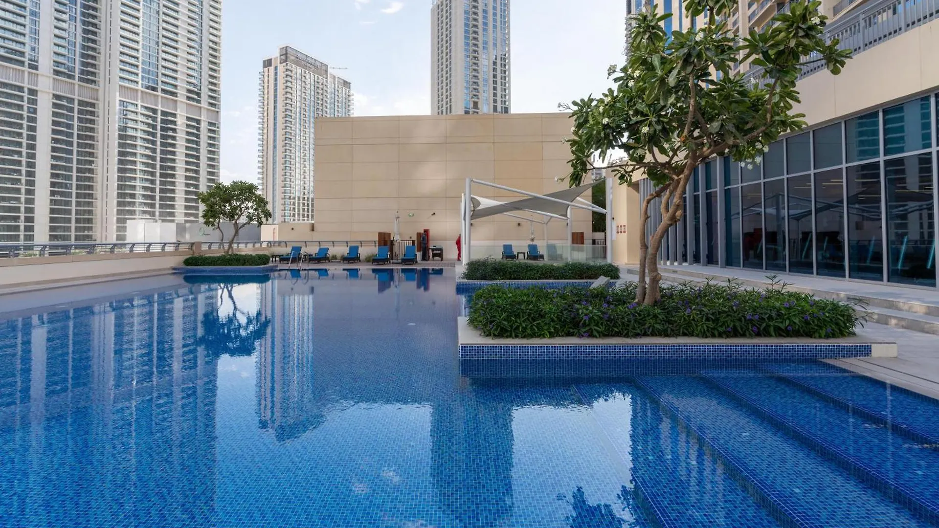 Spacious & Amazing 3 Bedroom Penthouse Burj Khalifa View Dubai