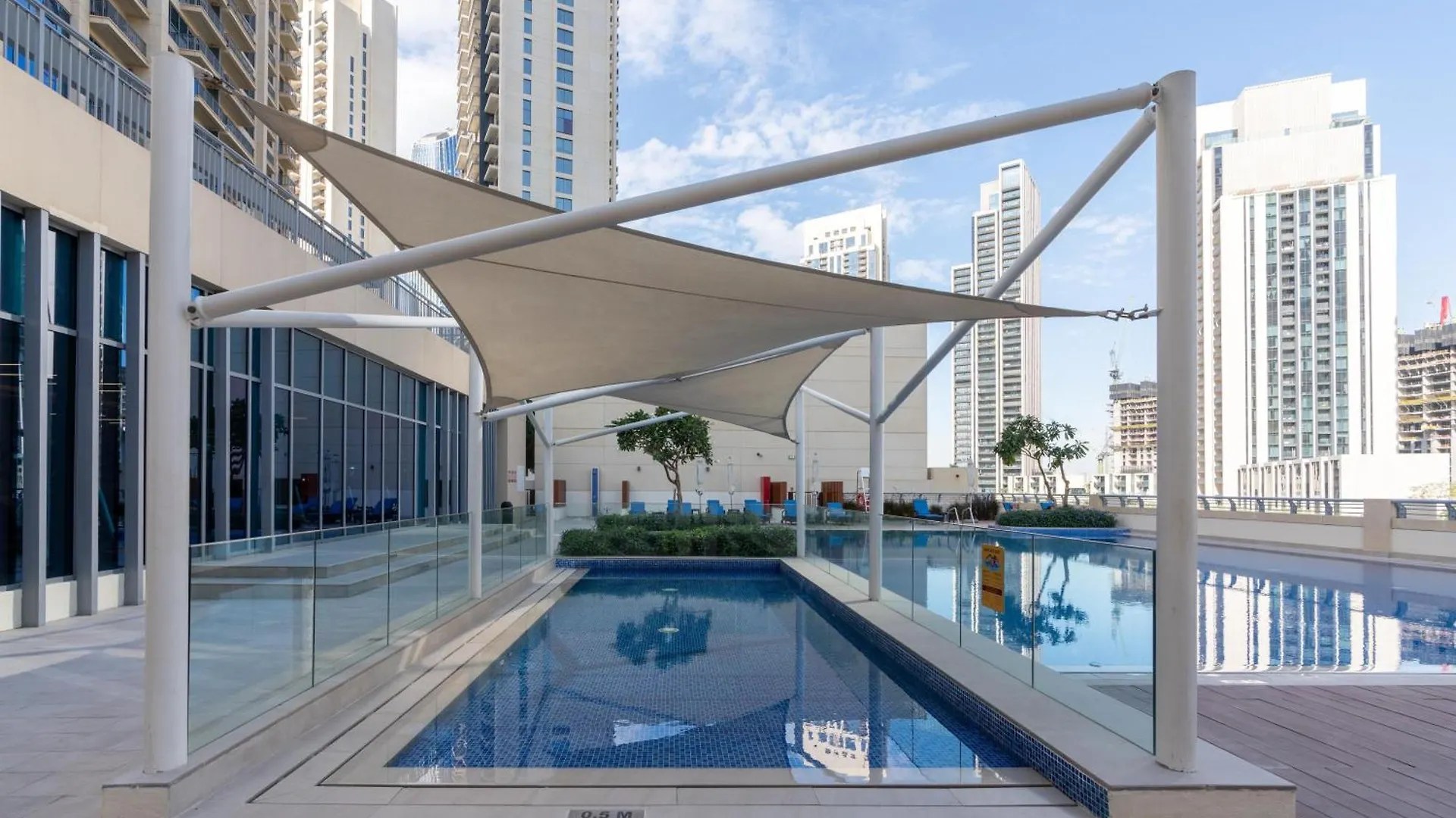 Spacious & Amazing 3 Bedroom Penthouse Burj Khalifa View Dubai